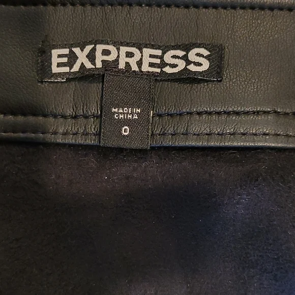 Express Faux Leather Skirt Size 0 - Picture 5 of 8